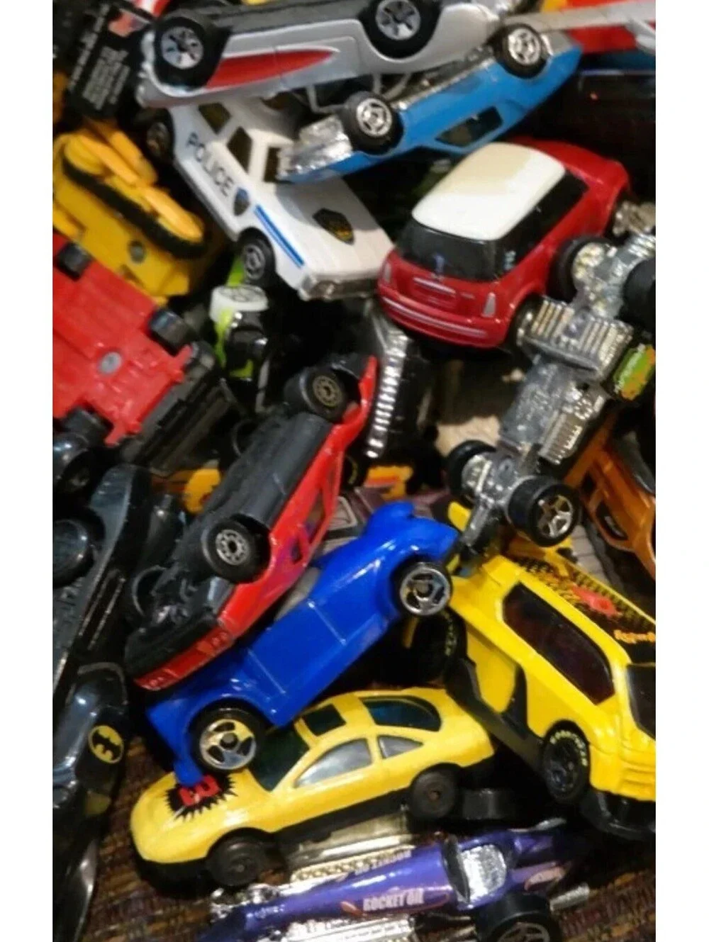 Hot Wheels Lot Of 20 Different Cars Mystery Bag Blind Bag RANDOM